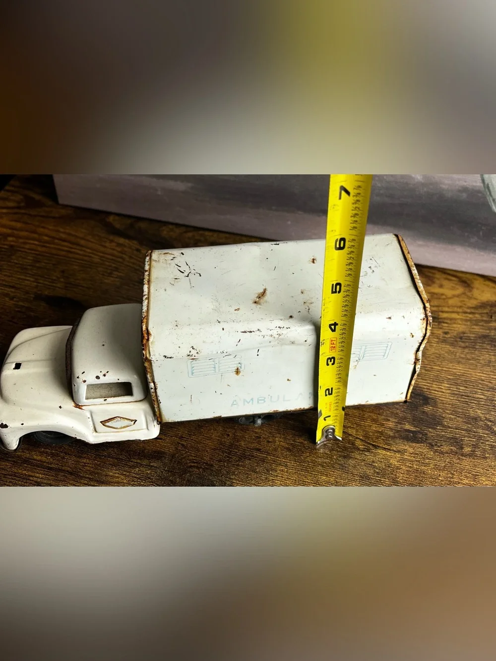 Vintage 50s/60s Tin Litho Toy Ambulance